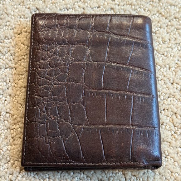 Dorsa Men's Leather Bifold Wallet Chocolate Brown Embossed Crocodile Alligator - Picture 2 of 13